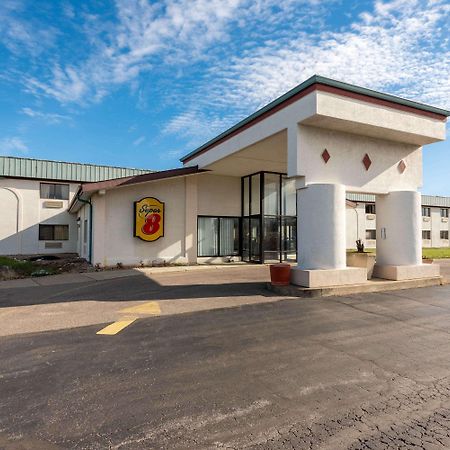 Super 8 Cleveland Hotel North Ridgeville Exterior foto